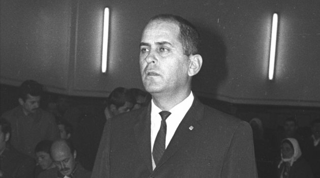 KAMİL YEŞİL: Komünistlerin Milli Eğitim Şurası