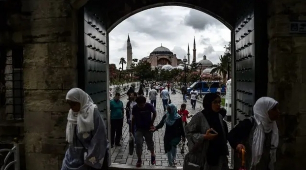 NİAZİ KARABULUT: Şehir ve insan