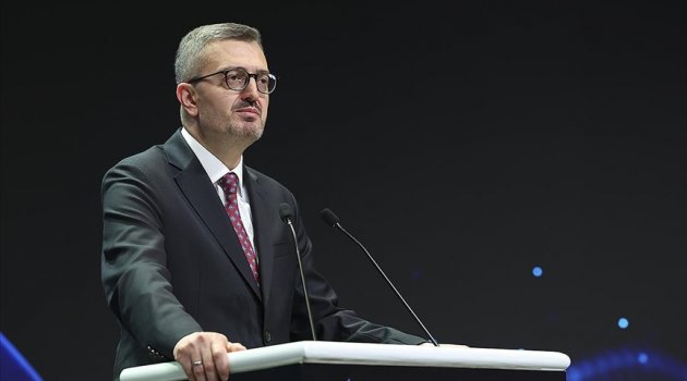 PROF.DR. BURHANETTİN DURAN: Türkiye'nin stratejik iletişim alanındaki vizyonunun ve kurumsal kapasitesinin bir yansıması / STRATCOM Zirvesi