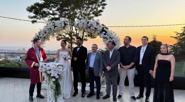 Mustafa Yürekli’nin mutlu günü: Oğlu M.Vefa Yürekli dünyaevine girdi
