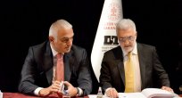 Bakan Nuri Ersoy'dan Tamer Karadağlı'ya anlamlı ziyaret!