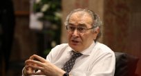 PROF. DR. NEVZAT TARHAN: Ekran beyin ödül sistemini bozuyor.